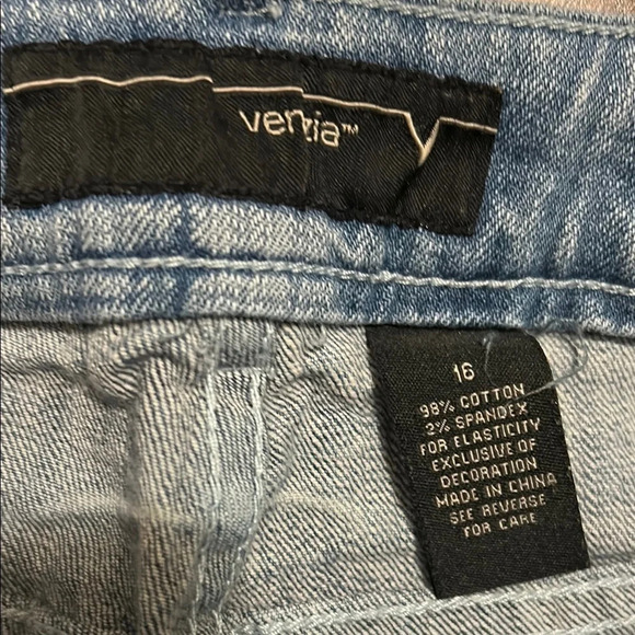 Venezia Blue Distressed Jean Shorts - Picture 3 of 7